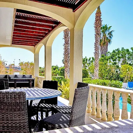 Villa Ambrosia *