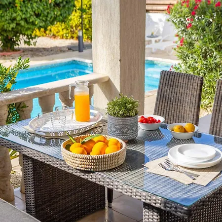 Villa Ambrosia Pegeia