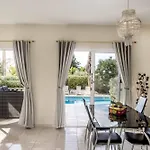Ambrosia Villa Peyia