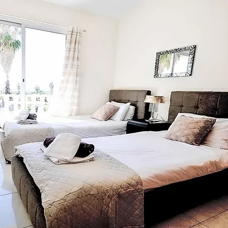 Вилла Ambrosia *