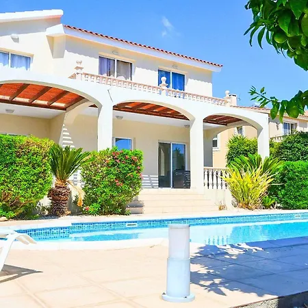 Вилла Ambrosia *