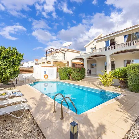 Вилла Ambrosia *